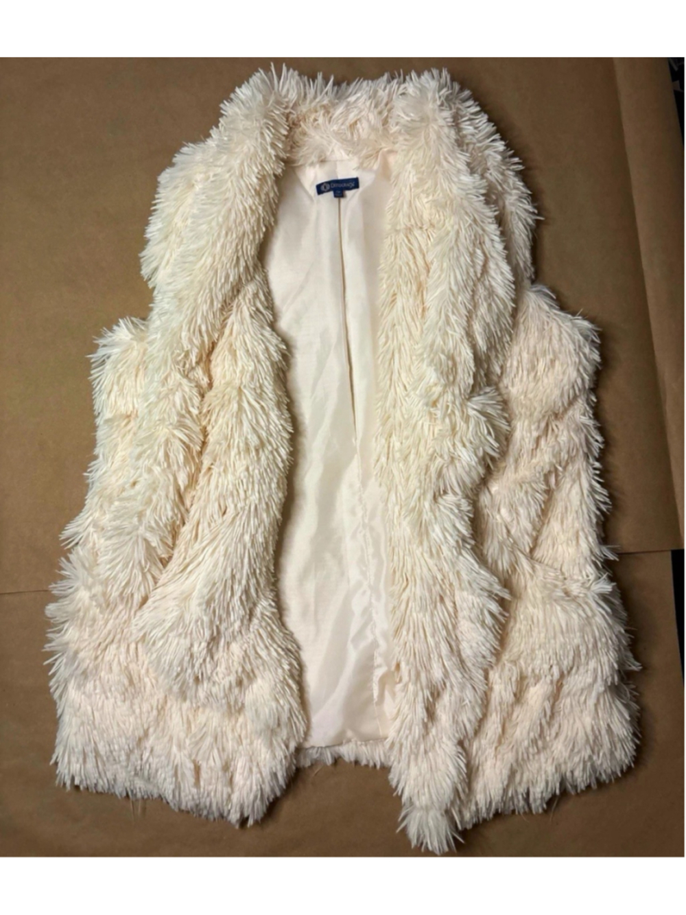 Democracy Women's M Ivory Faux Fur Shag Coat Jacket Glam Boho Statement